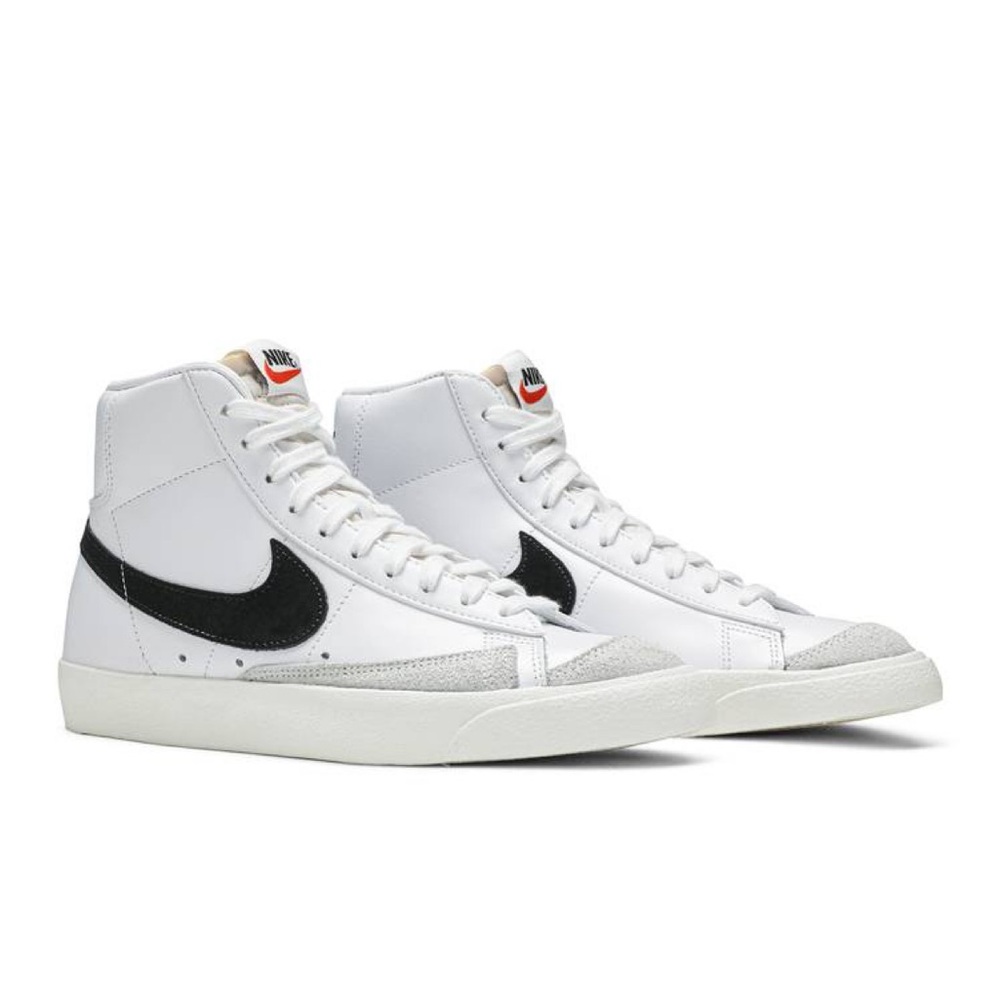 NIKE Blazer Mid 77 Vintage